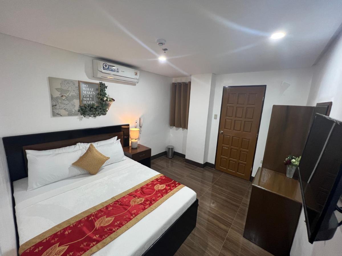 Island Wanderers Inn Coron Exterior foto